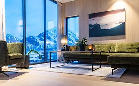 New Luxury Cabin Near Henningsvaer Lofoten